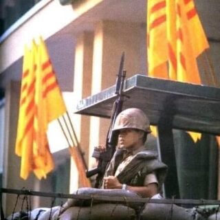 Phiên Gác Đêm Xuân